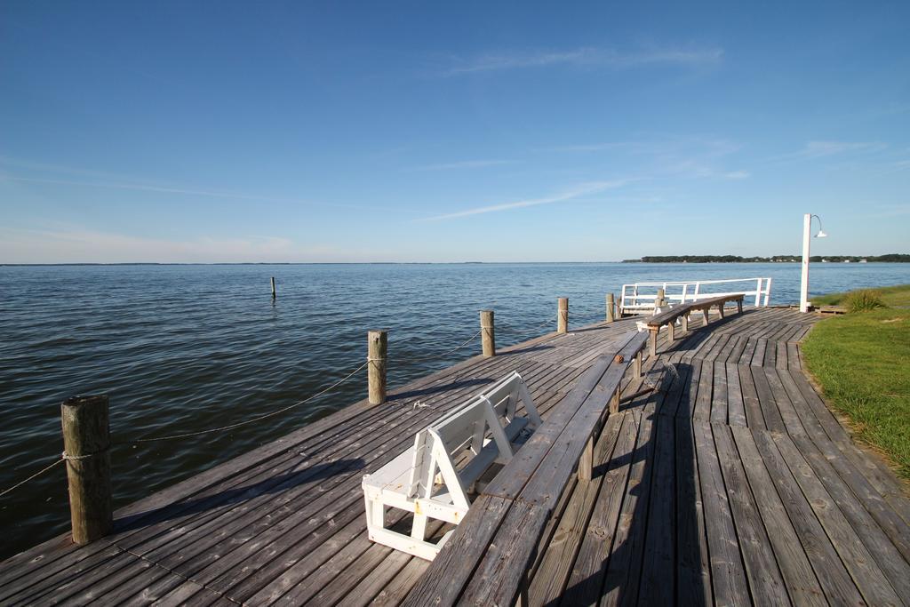 Wades Point On The Bay McDaniel