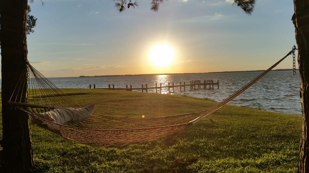 Wades Point On The Bay Bed & Breakfast