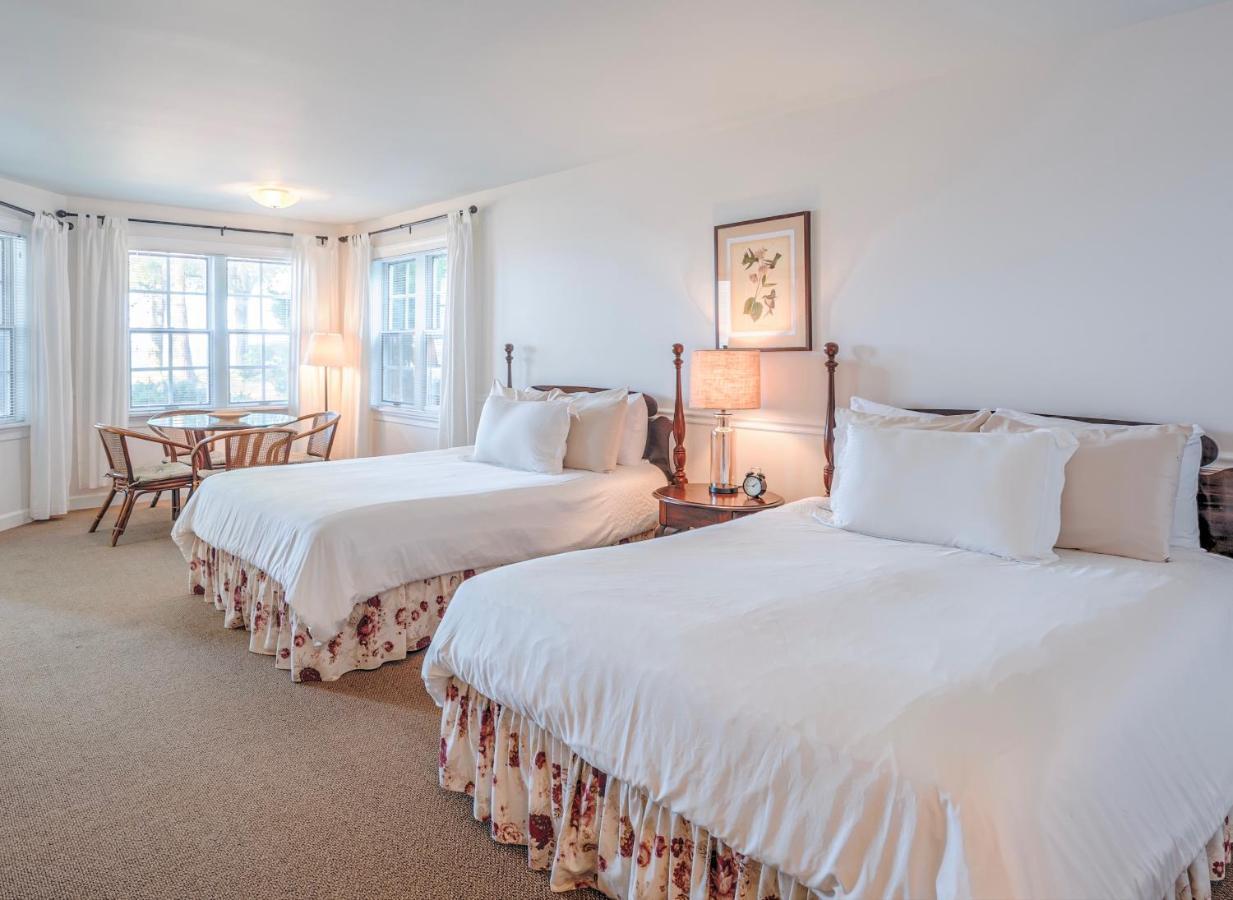 Wades Point On The Bay Bed & Breakfast